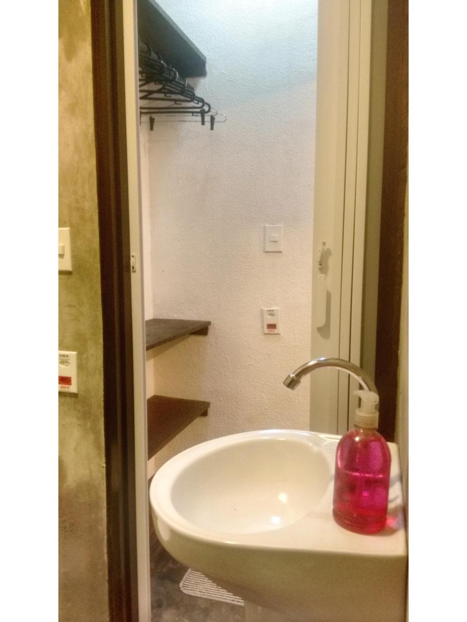 Trip Maresias Suites Стая снимка